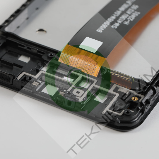 Samsung A04S SM-A047F Çıtalı Lcd Ekran Dokunmatik